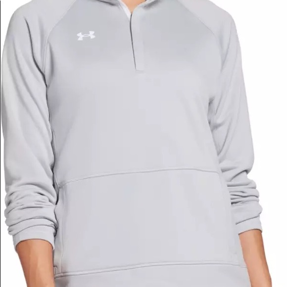 Under Armour Tops - Under Armor Volleyball Pullover